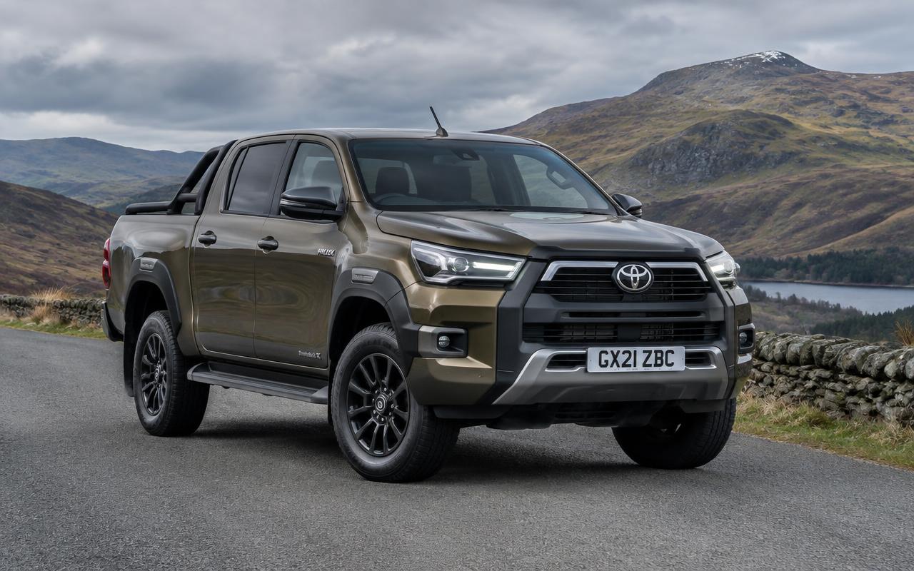 Toyota Hilux Invincible X